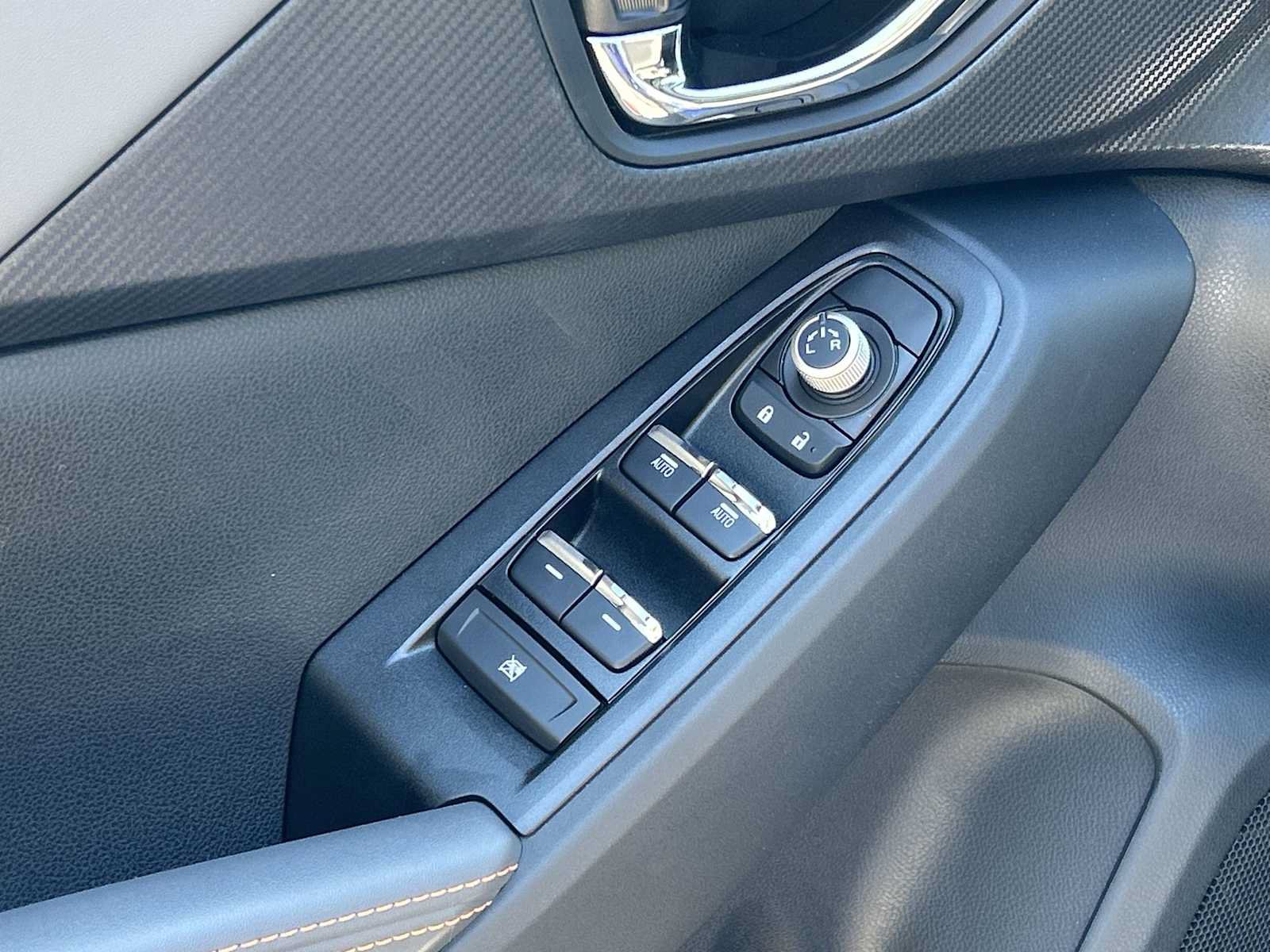 New 2026 Subaru Crosstrek 2.5i Limited AWD/4WD image 12