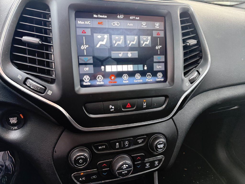 Used 2021 Jeep Cherokee Latitude Lux 80th Anniv w/ Quick Order Package 26U 80TH AWD/4WD image 27