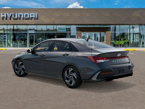 New 2026 Hyundai Elantra SEL Sport Premium FWD image 5