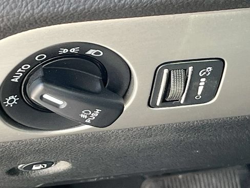 Used 2015 Dodge Durango R/T w/ Technology Group AWD/4WD image 10