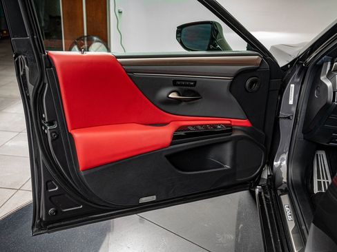 Certified 2025 Lexus ES 350 F Sport image 19