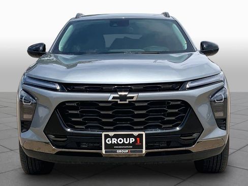 Used 2025 Chevrolet Trax ACTIV FWD image 4