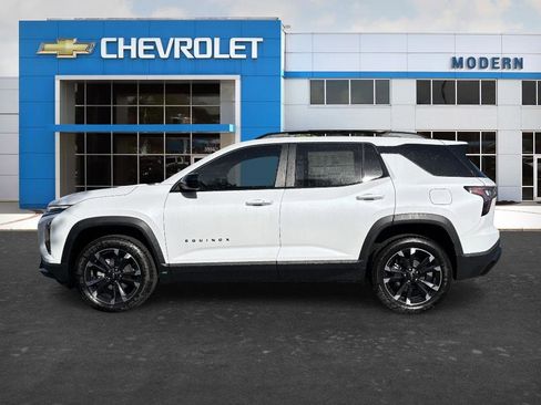 New 2026 Chevrolet Equinox RS FWD image 2
