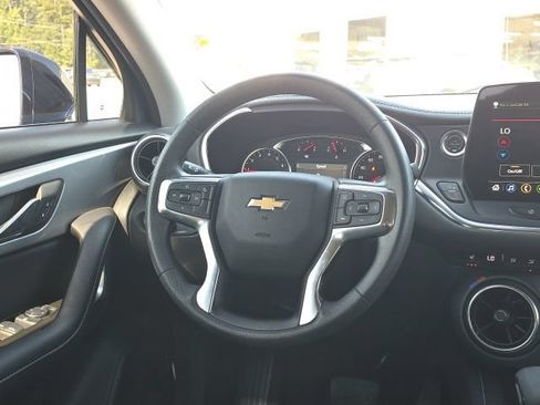 Used 2025 Chevrolet Blazer LT w/ Midnight/Sport Edition FWD image 37