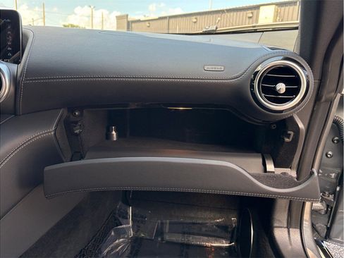 Used 2021 Mercedes-Benz AMG GT Coupe image 42