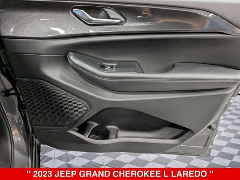Used 2023 Jeep Grand Cherokee L Laredo w/ Luxury Tech Group I AWD/4WD image 33