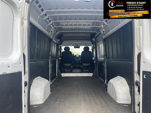 Used 2023 RAM ProMaster 2500 image 7