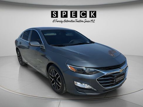 Used 2019 Chevrolet Malibu LT FWD image 7