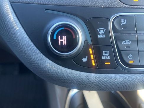 Certified 2024 Chevrolet Malibu LT image 23