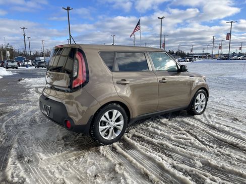 Used 2014 Kia Soul + w/ Primo Package image 4