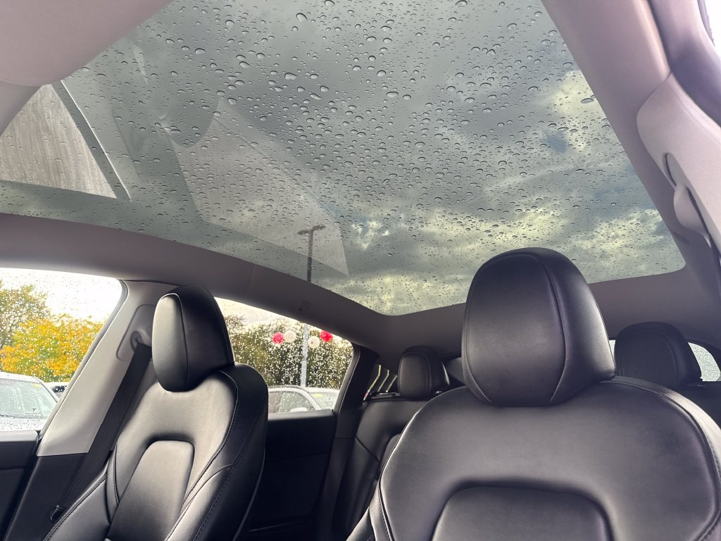 Used 2023 Tesla Model Y Long Range AWD/4WD image 17