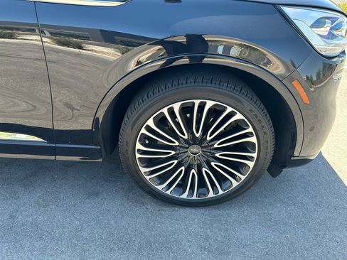 Used 2024 Lincoln Aviator Black Label w/ Dynamic Handling Package AWD/4WD image 8