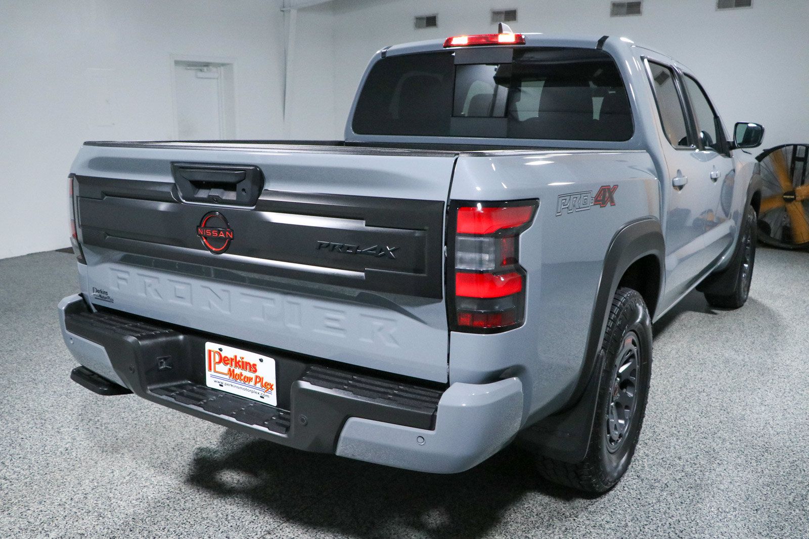 Used 2025 Nissan Frontier PRO-4X w/ Interior Protection Package AWD/4WD image 7