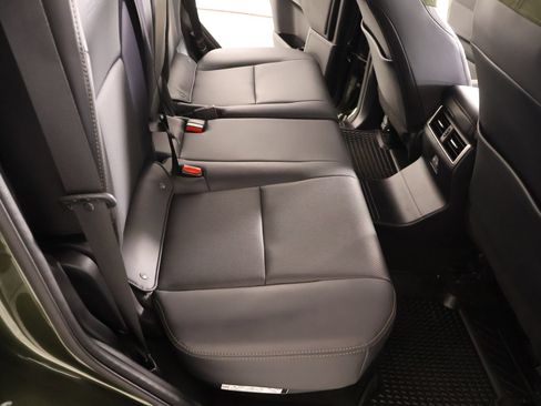 Used 2025 Lexus GX 550 w/ Accessory Package (CT) AWD/4WD image 15