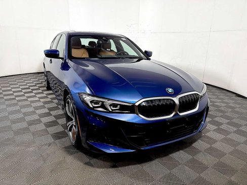 Used 2024 BMW 330i xDrive Sedan w/ Premium Package AWD/4WD image 2