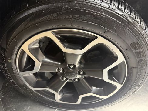 Used 2014 Subaru Crosstrek 2.0i Premium image 26