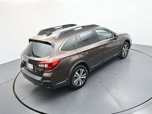 Used 2019 Subaru Outback 3.6R Limited w/ Popular Package #2 AWD/4WD image 29