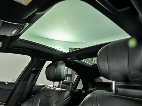 Used 2015 Mercedes-Benz S 550 4MATIC Sedan image 21