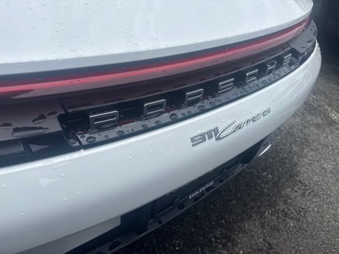 Certified 2025 Porsche 911 Carrera RWD image 9