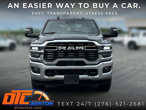 Used 2025 RAM 2500 Big Horn AWD/4WD image 2