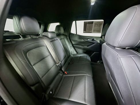 Used 2025 Chevrolet Equinox LT w/ Convenience Package II image 11