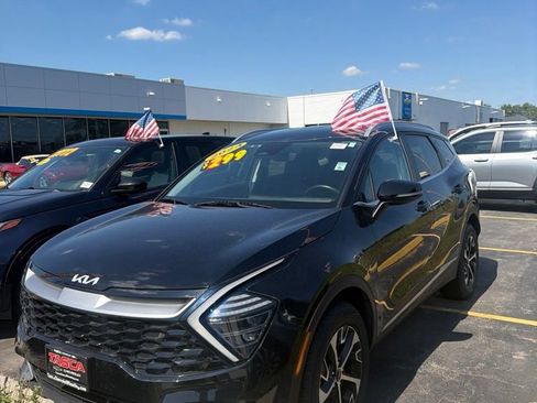 Used 2024 Kia Sportage EX AWD/4WD image 1