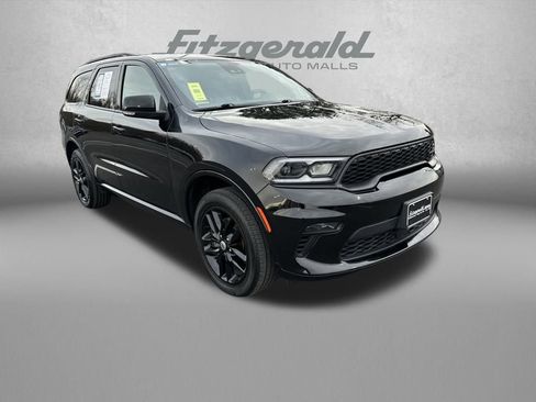 Used 2023 Dodge Durango GT image 1