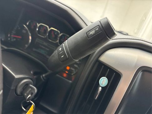 Used 2017 GMC Sierra 1500 SLE AWD/4WD image 14