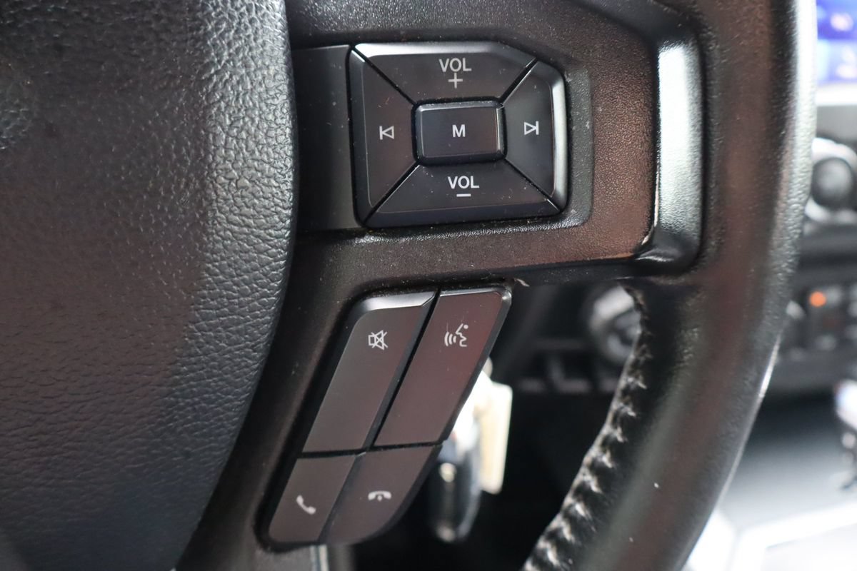 Used 2020 Ford F150 XLT w/ Equipment Group 302A Luxury AWD/4WD image 32