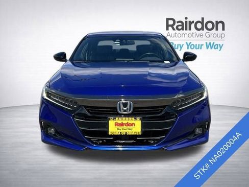 Used 2022 Honda Accord Sport image 2