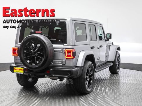 Used 2021 Jeep Wrangler Unlimited Sahara w/ Cold Weather Group image 5