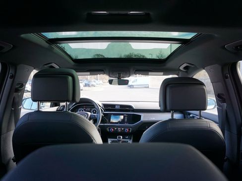 Used 2022 Audi Q3 2.0T Premium image 19