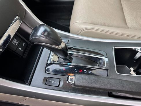 Used 2015 Honda Accord EX-L image 13