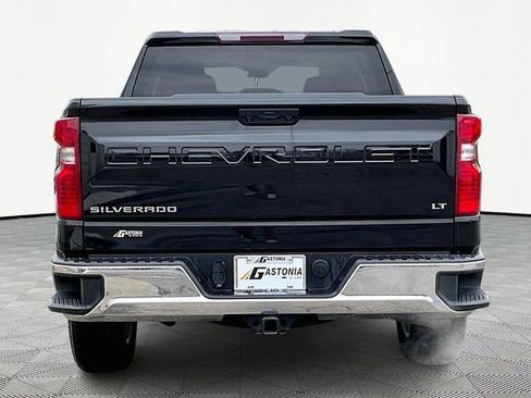 Used 2024 Chevrolet Silverado 1500 LT image 6