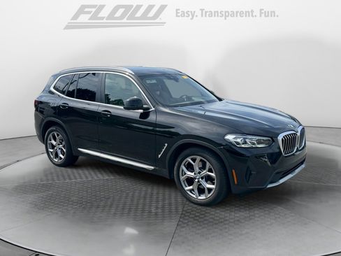 Used 2024 BMW X3 xDrive30i w/ Premium Package image 1
