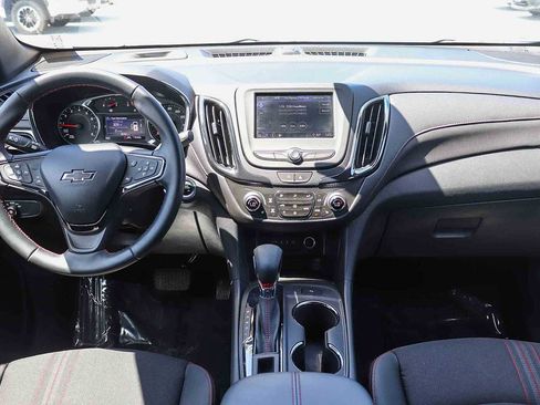 Used 2023 Chevrolet Equinox RS image 13
