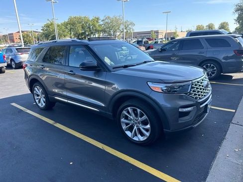 Used 2023 Ford Explorer Platinum w/ Technology Package AWD/4WD image 1
