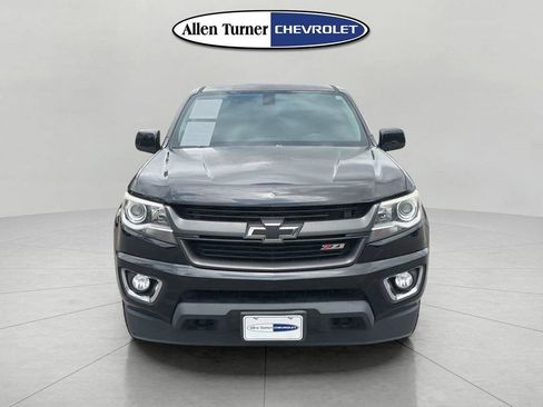 Used 2016 Chevrolet Colorado Z71 RWD image 2