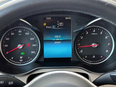 Used 2021 Mercedes-Benz GLC 300 4MATIC image 28