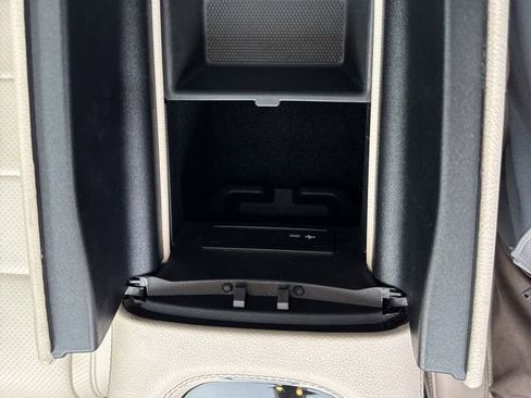 Used 2020 Mercedes-Benz GLE 350 4MATIC image 29