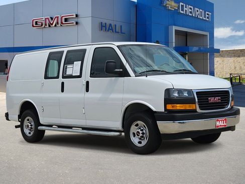 Certified 2024 GMC Savana 2500 w/ Driver Convenience Package RWD image 1