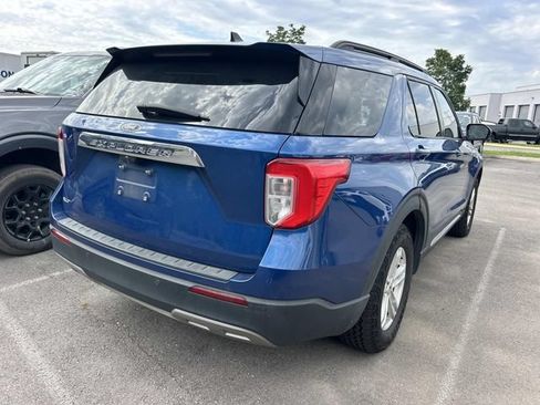 Used 2022 Ford Explorer XLT w/ Equipment Group 202A RWD image 5