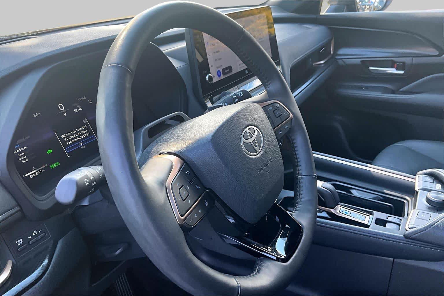 Used 2025 Toyota Grand Highlander AWD Hybrid image 18