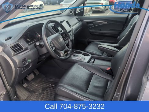 Used 2021 Honda Pilot Special Edition image 13