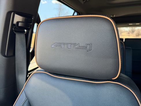 Used 2023 GMC Yukon AT4 w/ AT4 Premium Package AWD/4WD image 35