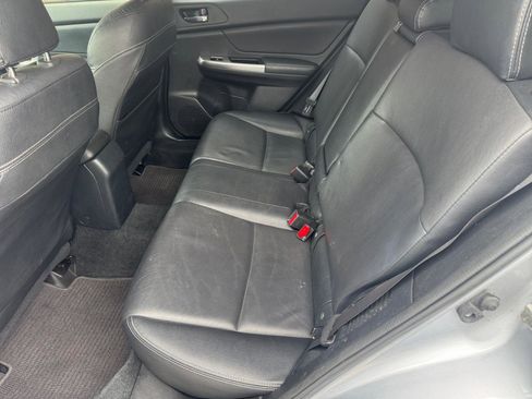 Used 2015 Subaru Crosstrek Touring AWD/4WD image 6