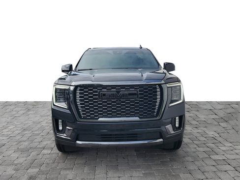 Certified 2023 GMC Yukon XL Denali Ultimate w/ LPO, Floor Liner Package AWD/4WD image 2