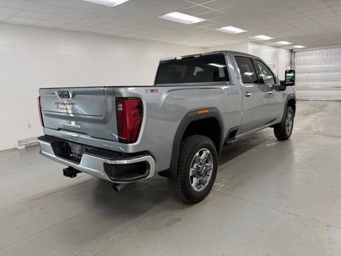 New 2025 GMC Sierra 2500 SLT image 7
