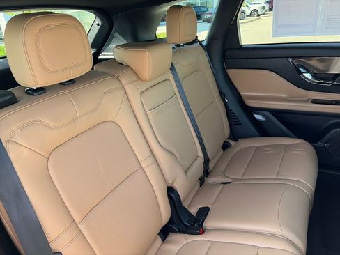 Used 2022 Lincoln Corsair Reserve w/ Elements Package AWD/4WD image 32