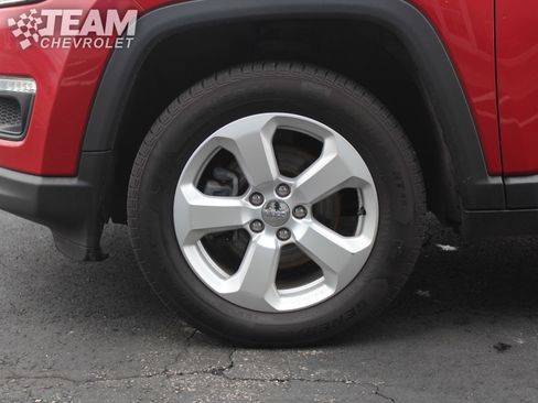 Used 2019 Jeep Compass Latitude w/ Popular Equipment Group image 30